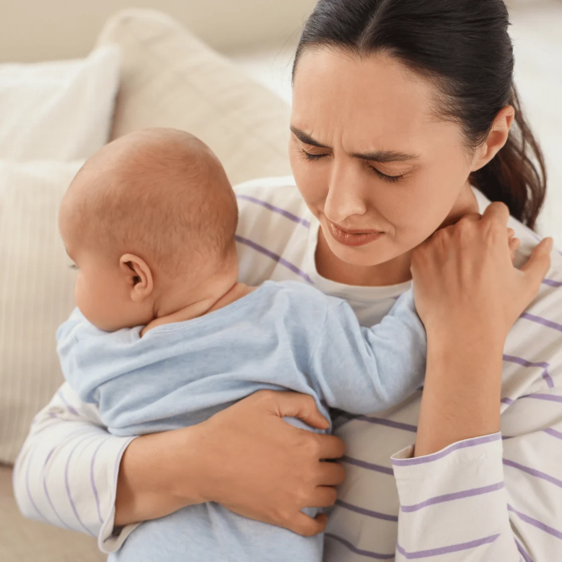 Dlaczego dziecko zasypia tylko na rękach?